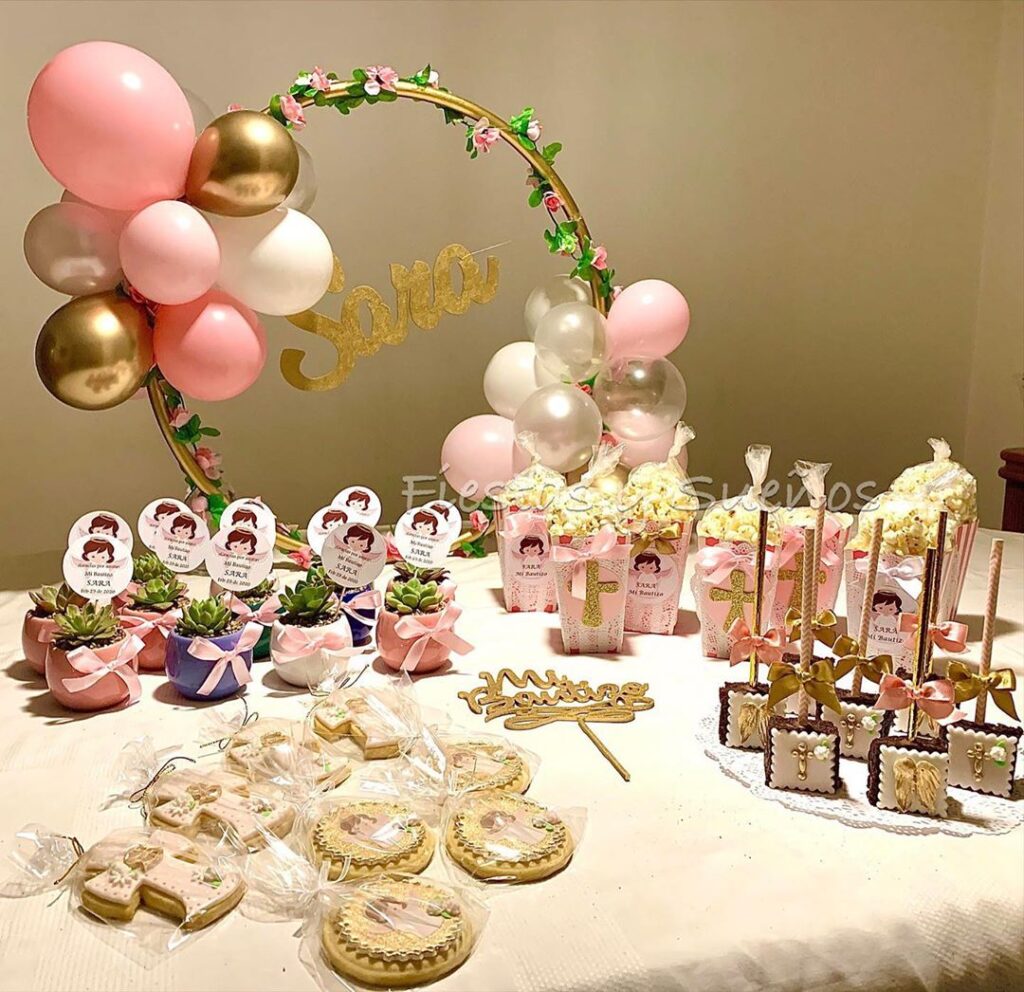 Decoración Bautizo Para Niña: Adornos, Pasteles, Invitaciones Y Más