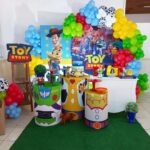 Ideas Para Una Fiesta De Toy Story | Pasteles, Centros De Mesa Y Más