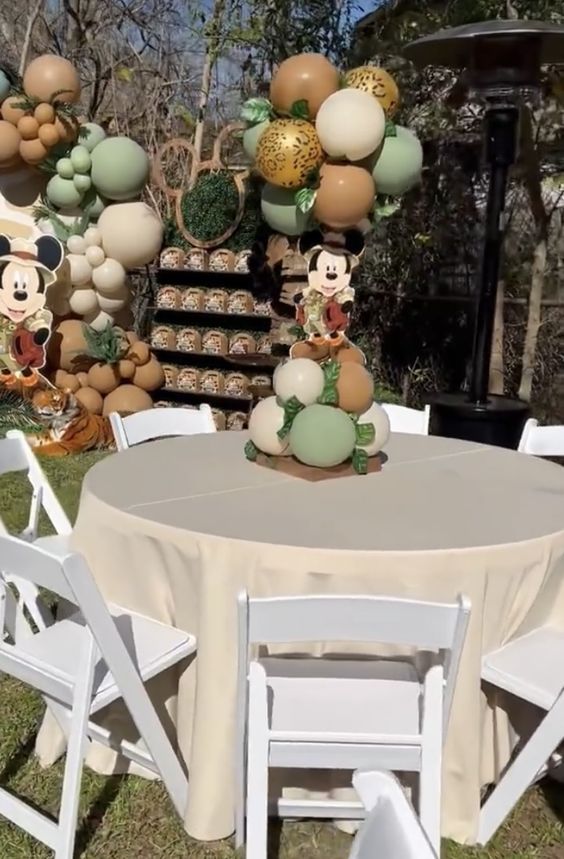 Centro de mesa safari Mickey
